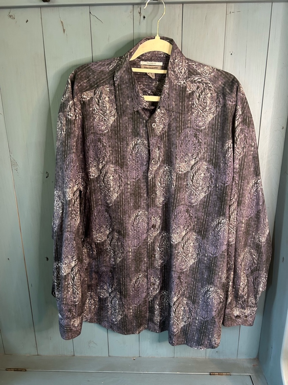 Johnston & Murphy Purple Paisley Tailored Fit Button-Up | Men’s Size XL